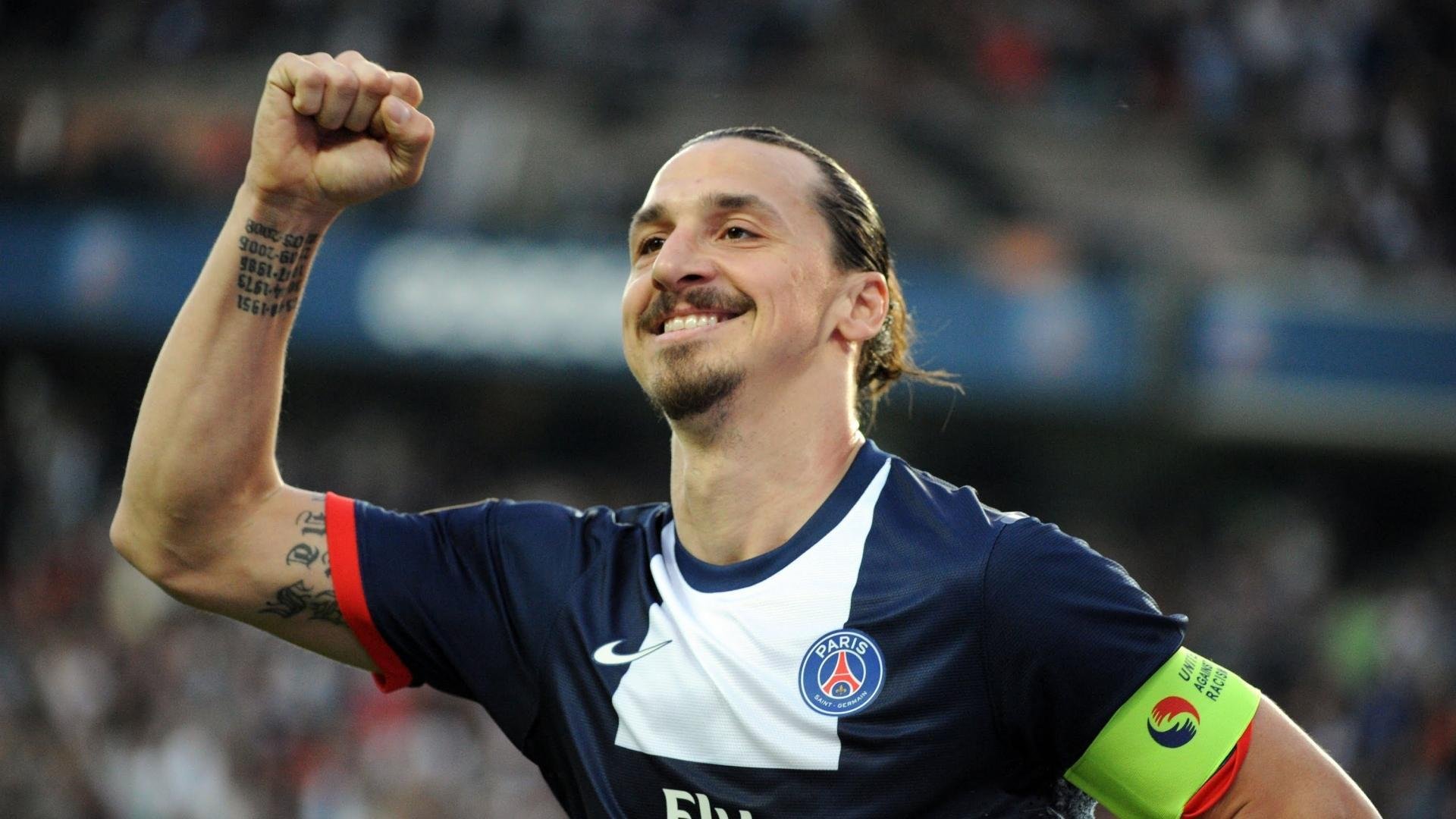 冠军战队背后的管理秘密：团队建设与战术策略深度揭秘，冠军战队名字